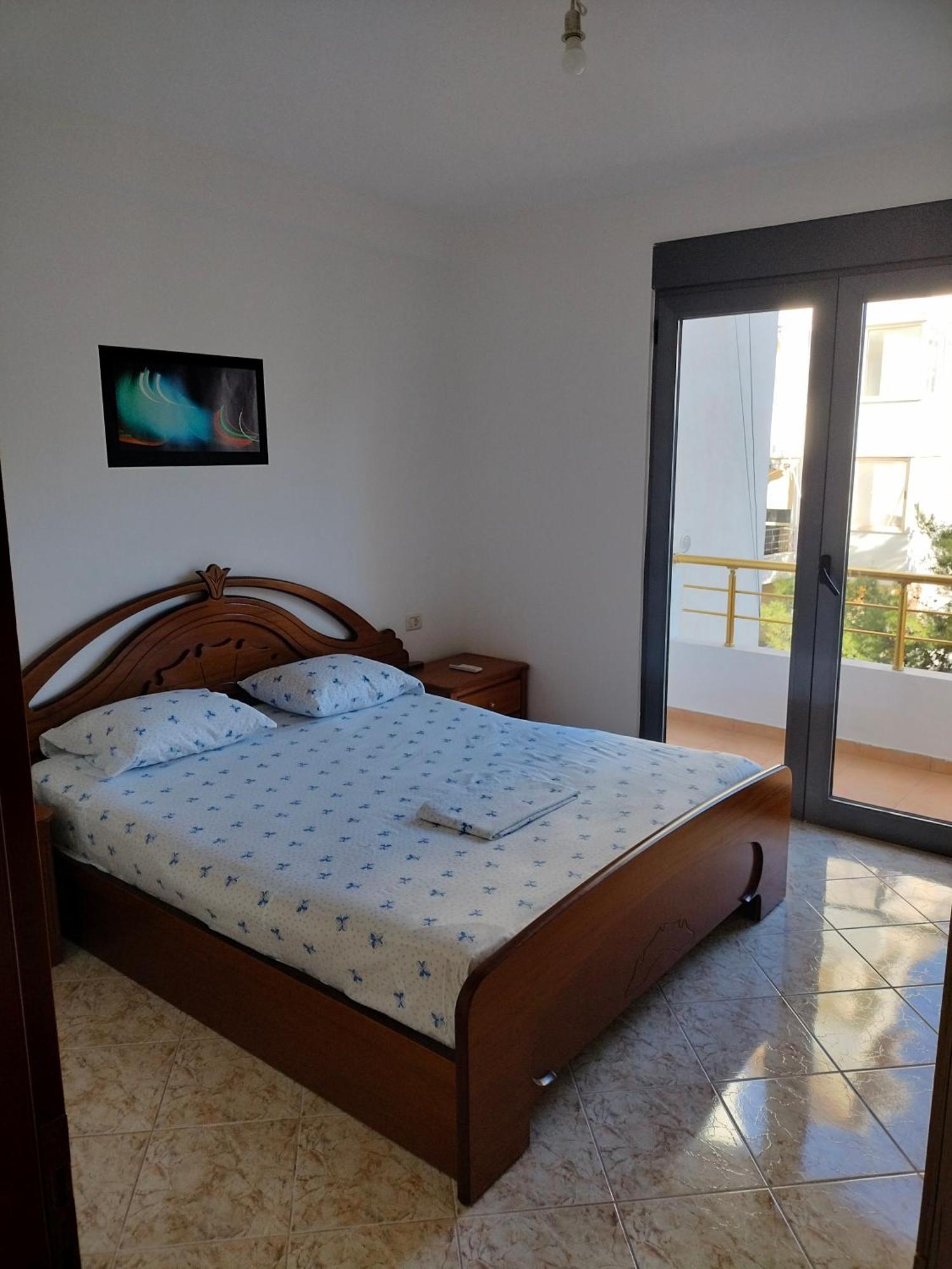 Taurasi Red Saranda Apartment Luaran gambar