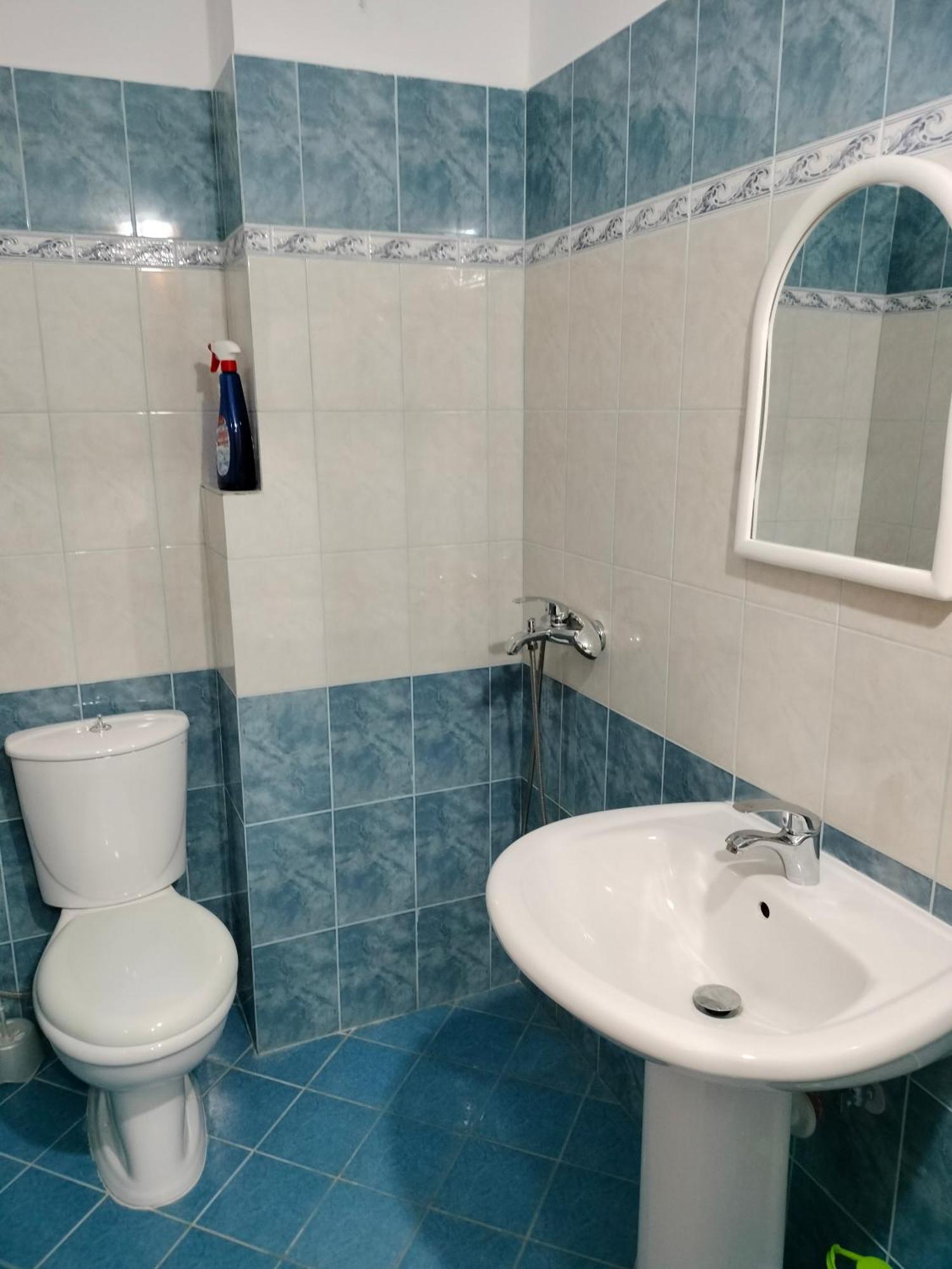 Taurasi Red Saranda Apartment Luaran gambar