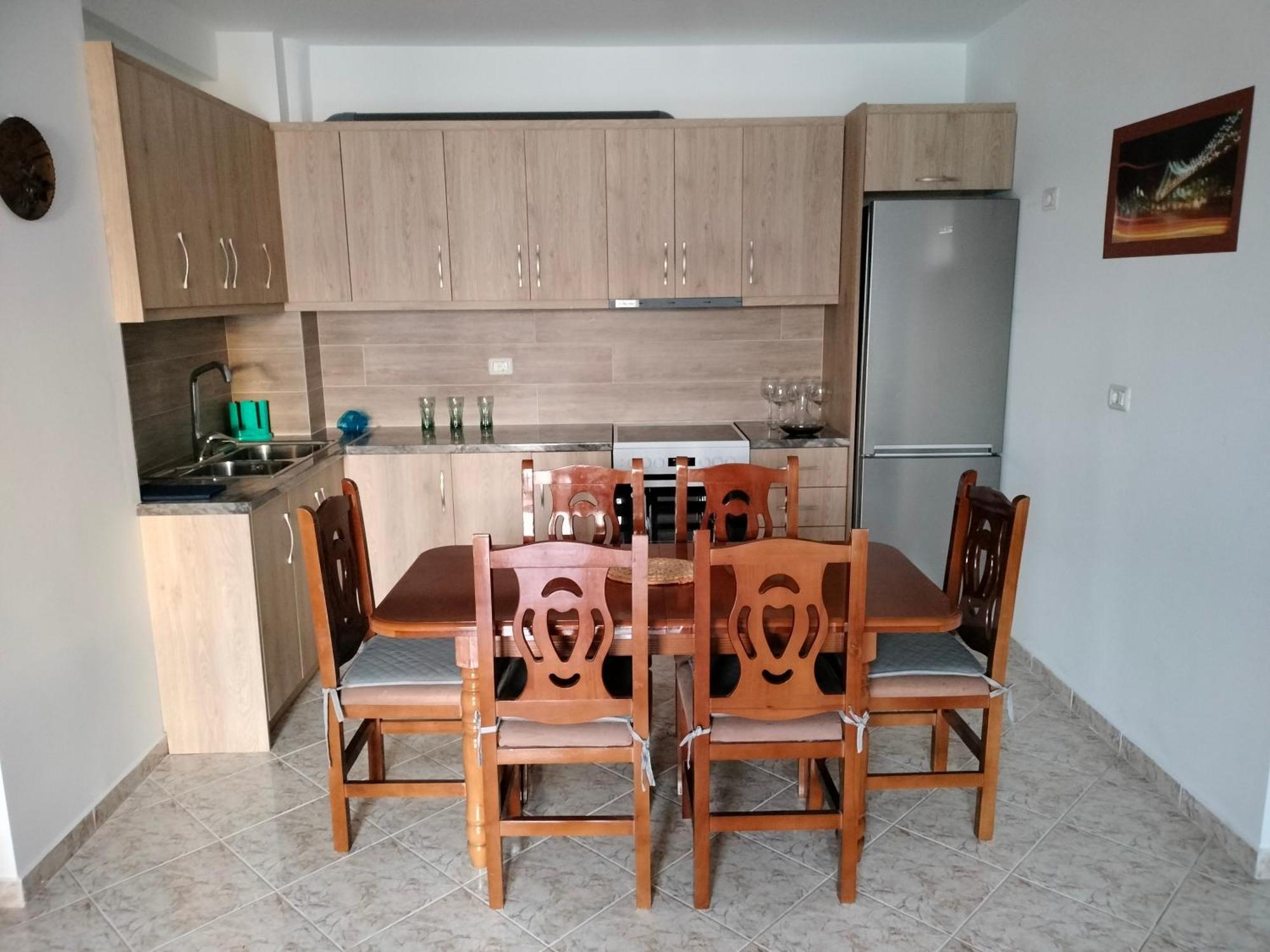 Taurasi Red Saranda Apartment Luaran gambar